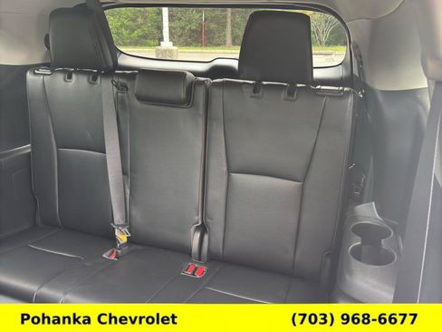 Used 2023 Toyota Highlander Platinum AWD/4WD image 27