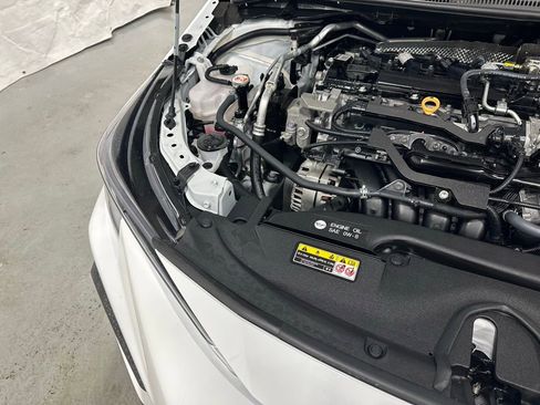 Used 2025 Toyota Corolla SE w/ SE Premium Package image 63