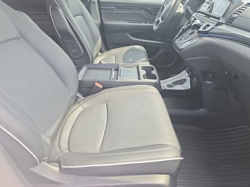 New 2026 Honda Odyssey Elite image 10