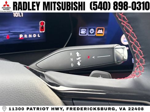 Used 2024 Chevrolet Traverse RS AWD/4WD image 8