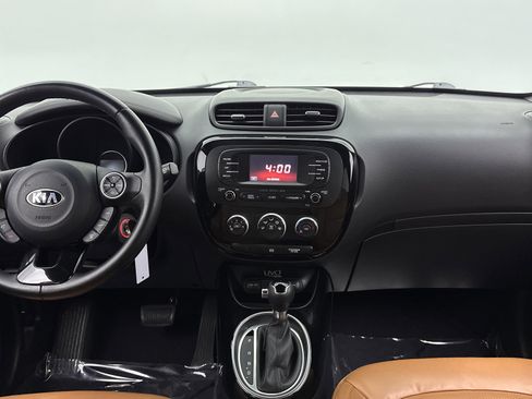 Used 2016 Kia Soul ! w/ Umber Package 1 image 26