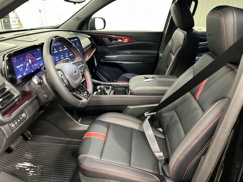 New 2026 Chevrolet Traverse RS w/ LPO, Floor Liner Package image 12