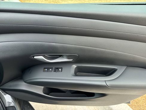 New 2026 Hyundai Tucson SE image 19