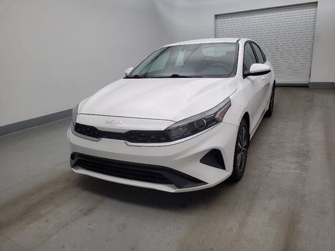 Used 2024 Kia Forte LXS image 15