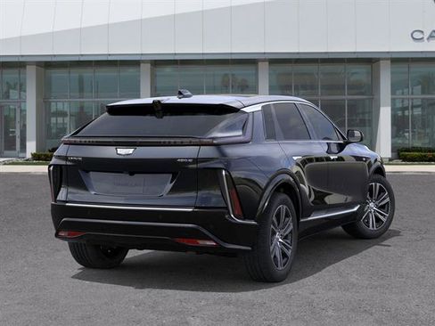 New 2025 Cadillac Lyriq Luxury w/ LPO, Floor Liner Package RWD image 5