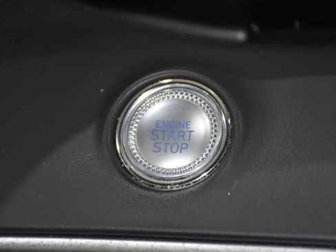 Used 2023 Genesis GV70 2.5T w/ Sport Prestige Package image 12