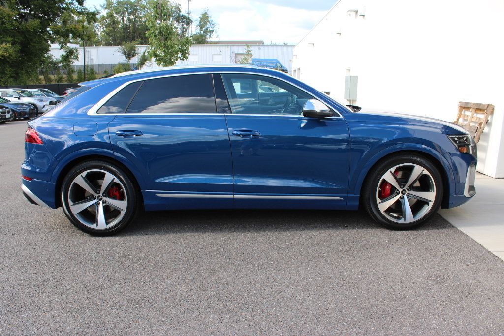 New 2027 Audi SQ8 Prestige AWD/4WD image 29