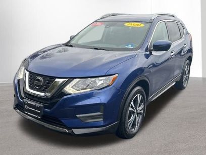 Used 2020 Nissan Rogue SV w/ Premium Package