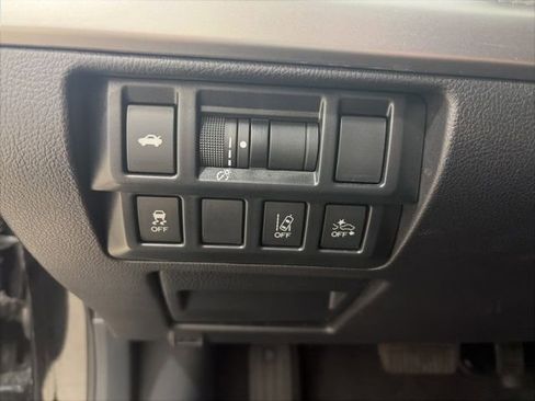 Used 2019 Subaru Legacy 2.5i Premium AWD/4WD image 15