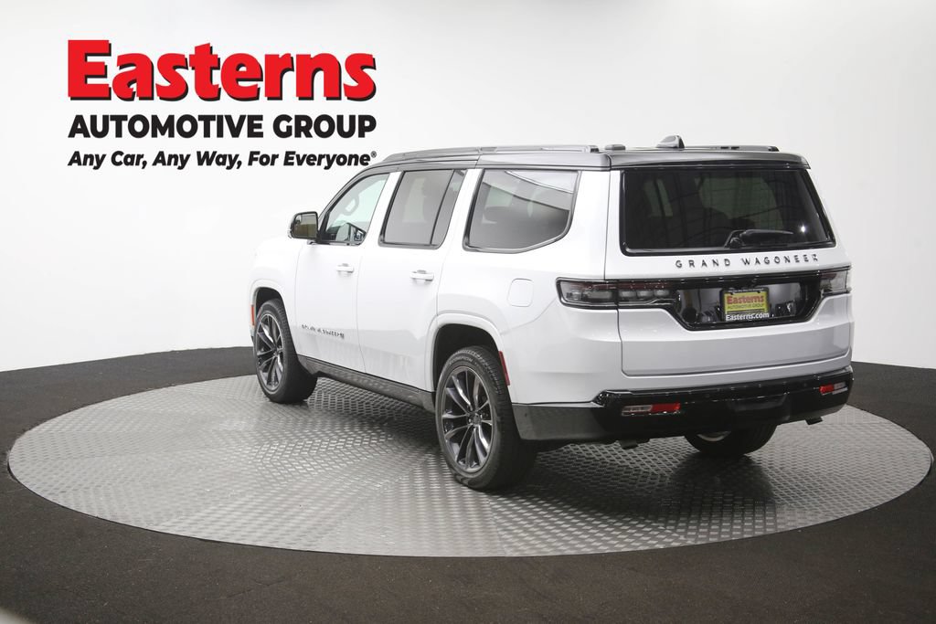 Used 2025 Jeep Grand Wagoneer Series III w/ Rear Seat Video Group 1 AWD/4WD image 72