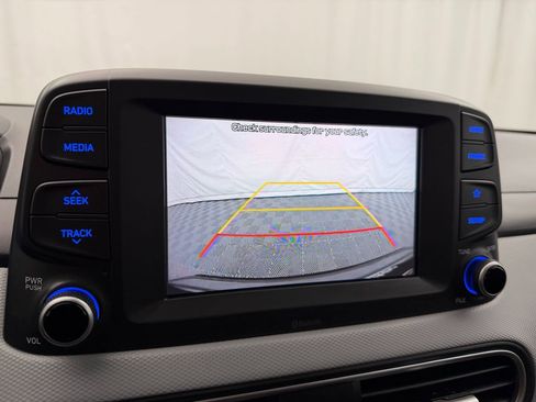 Used 2020 Hyundai Kona SE image 21