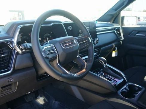 New 2025 GMC Canyon Elevation w/ Convenience Package image 18