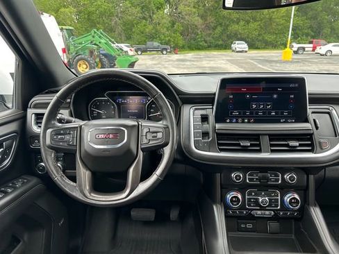 Used 2021 GMC Yukon AT4 w/ LPO, Illumination Package AWD/4WD image 13