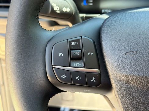 Used 2023 Ford Escape Active FWD image 30