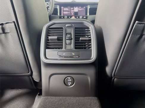 New 2026 Porsche Macan S AWD/4WD image 22