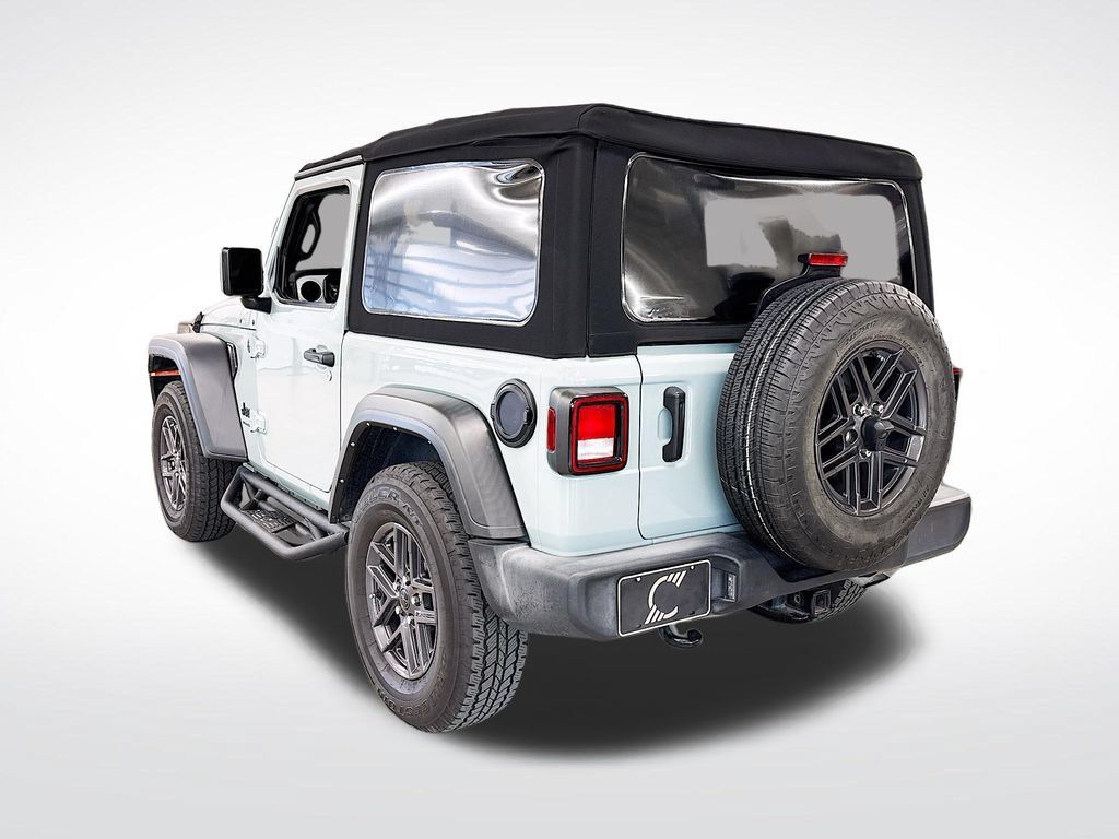 Used 2024 Jeep Wrangler Sport AWD/4WD image 3