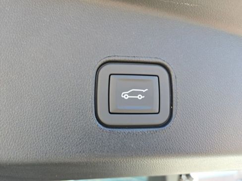 New 2026 Cadillac Lyriq Premium Sport image 19