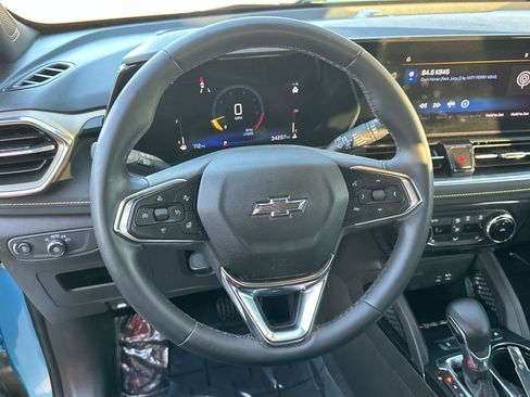 Certified 2025 Chevrolet TrailBlazer ACTIV w/ Convenience Package image 14