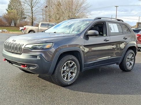 Used 2021 Jeep Cherokee Trailhawk w/ Technology Group image 5