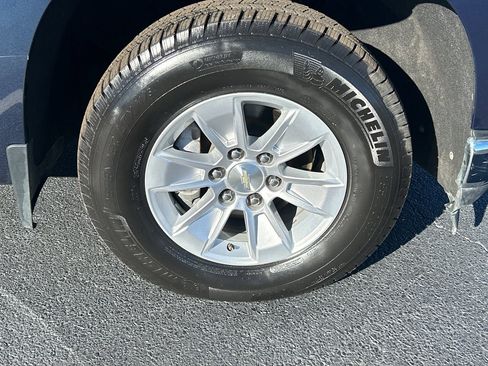 Used 2021 Chevrolet Silverado 1500 LT image 30