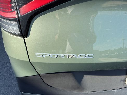 Used 2024 Kia Sportage X-Line w/ X-Line Premium Package AWD/4WD image 27
