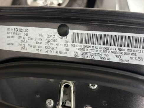 Used 2020 RAM 1500 Classic SLT RWD image 24