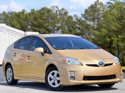 Used 2010 Toyota Prius Three image 4
