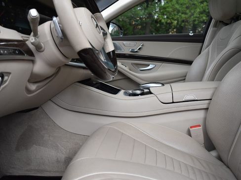 Used 2020 Mercedes-Benz S 560 4MATIC Sedan image 15