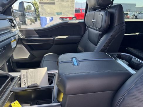 New 2026 Ford F350 Platinum image 22