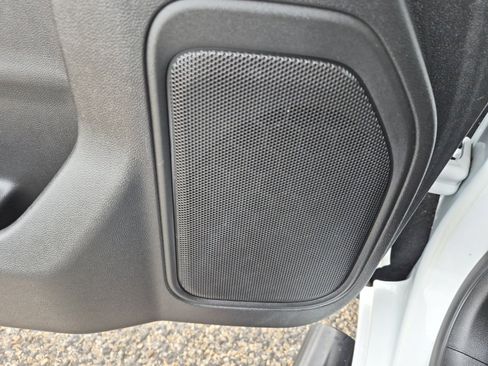 Used 2022 Chevrolet Silverado 1500 Custom image 24