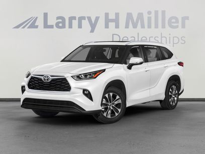 Used 2022 Toyota Highlander XLE