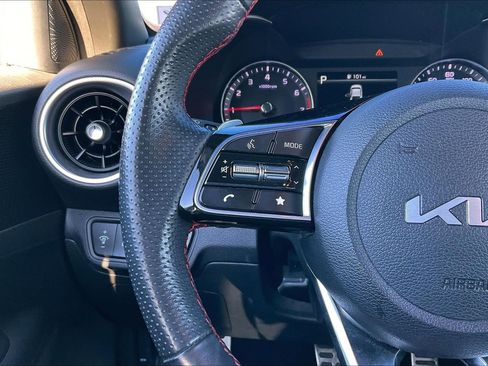 Used 2023 Kia Forte GT image 18