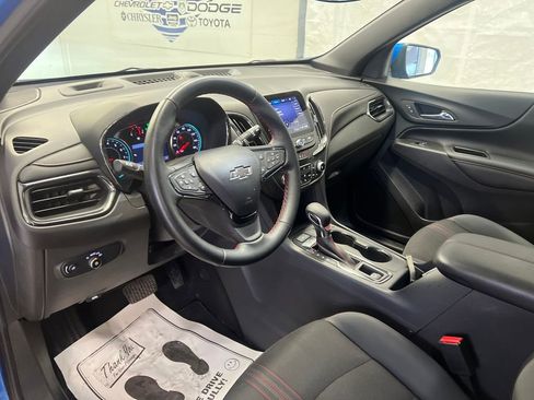 Used 2024 Chevrolet Equinox RS image 19