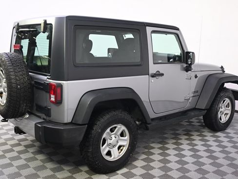 Used 2014 Jeep Wrangler Sport w/ Connectivity Group AWD/4WD image 7
