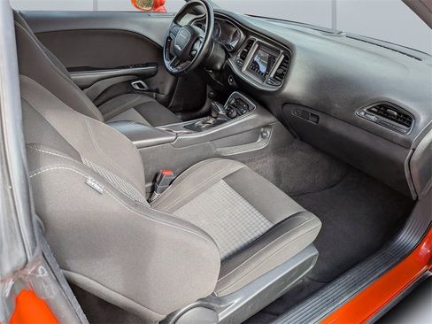 Used 2020 Dodge Challenger SXT image 13