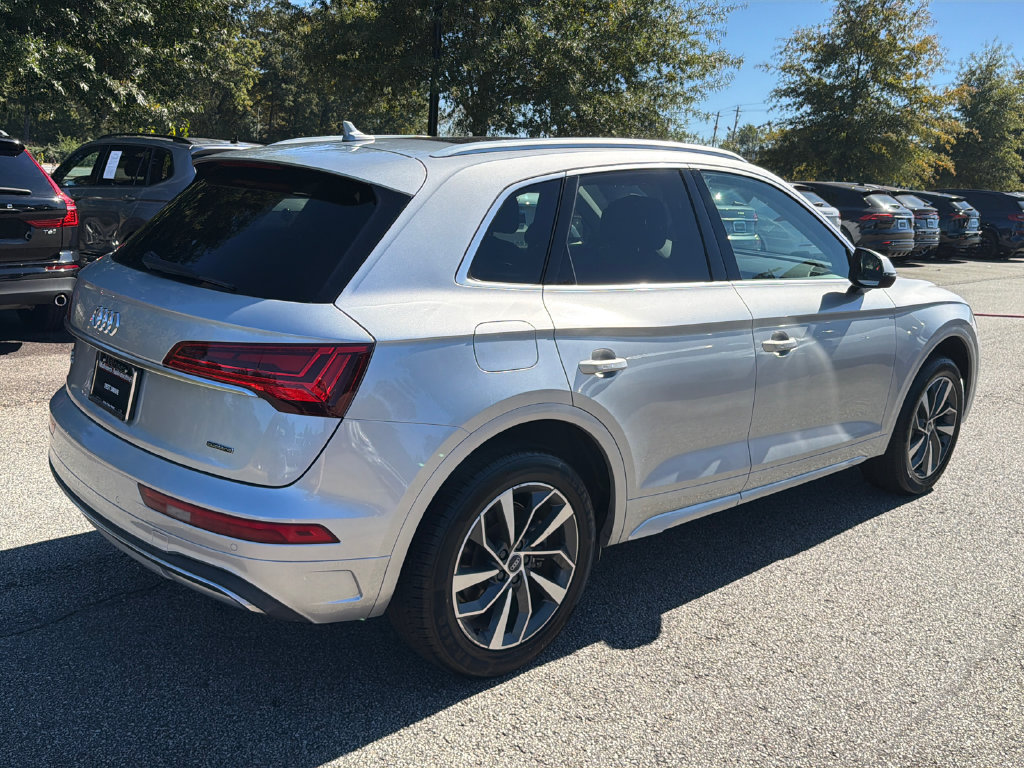 Used 2021 Audi Q5 2.0T Premium Plus w/ Premium Plus Package AWD/4WD image 7