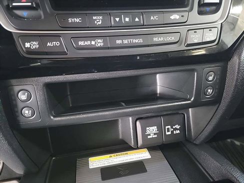 Used 2021 Honda Passport Elite image 13