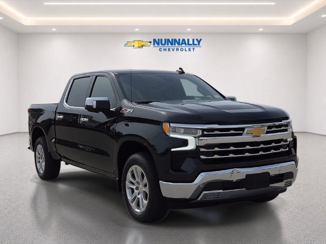Used 2023 Chevrolet Silverado 1500 LTZ w/ LTZ Premium Package AWD/4WD image 7