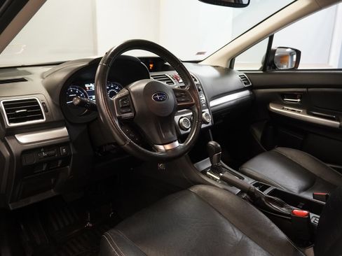 Used 2015 Subaru Crosstrek 2.0i Limited w/ Popular Package #2 AWD/4WD image 6