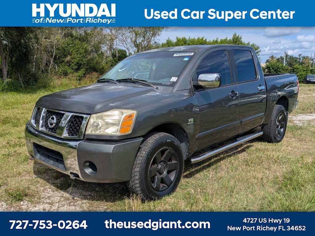 Used 2004 Nissan Titan LE AWD/4WD image 1
