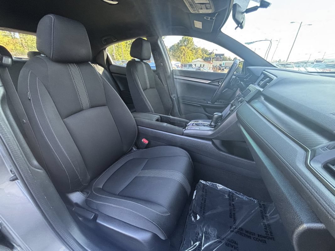 Used 2018 Honda Civic Sport image 15