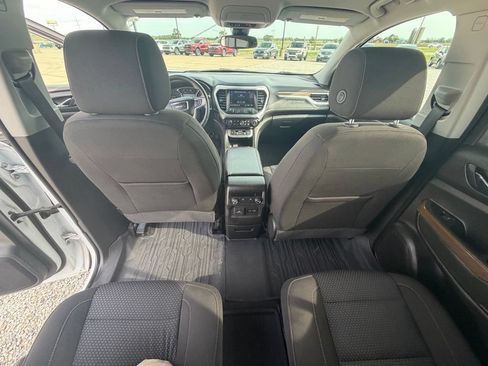 Used 2023 GMC Acadia SLE w/ Driver Convenience Package AWD/4WD image 25