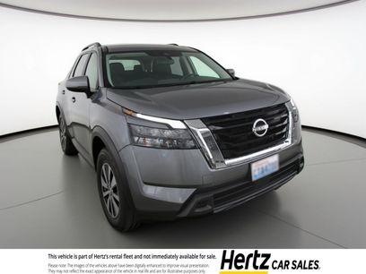 Used 2025 Nissan Pathfinder SV
