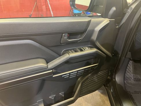 Used 2025 Toyota 4Runner SR5 image 20