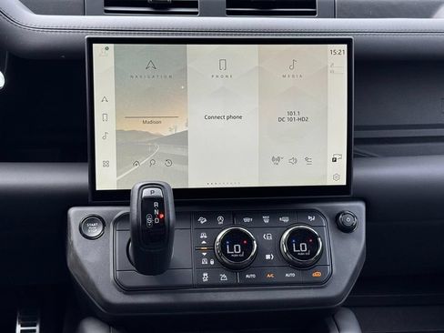 New 2026 Land Rover Defender 110 OCTA AWD/4WD image 13