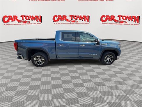 Used 2024 GMC Sierra 1500 SLT image 9