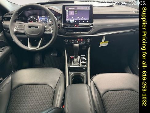 New 2026 Jeep Compass Latitude w/ Quick Order Package 29K image 18