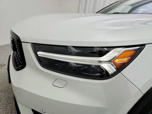 Used 2021 Volvo XC40 T5 R-Design w/ Protection Package Premier image 27