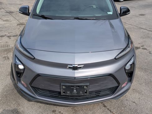 Used 2023 Chevrolet Bolt EUV LT w/ Convenience Package image 12