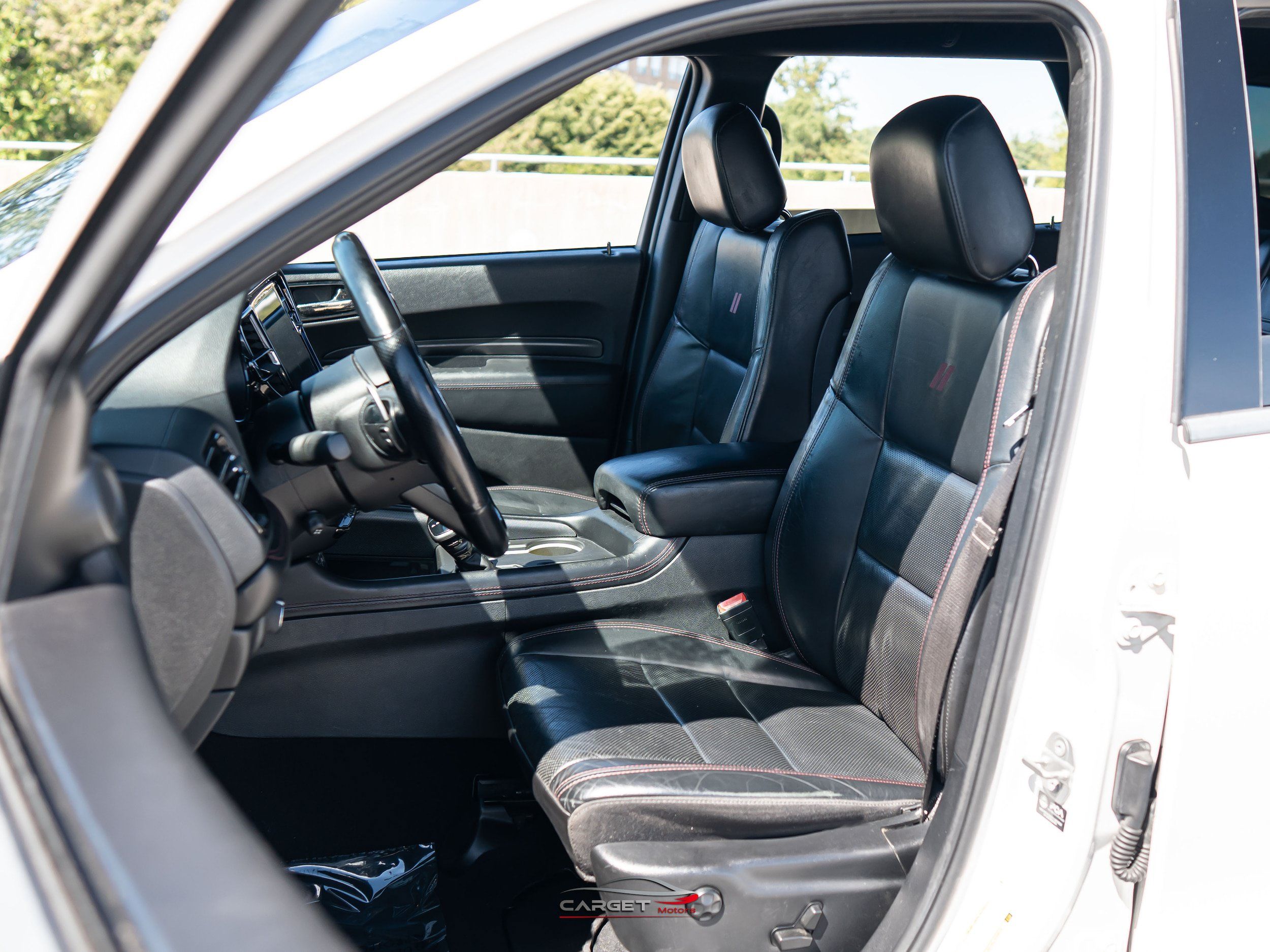 Used 2021 Dodge Durango R/T w/ Blacktop Package RWD image 16